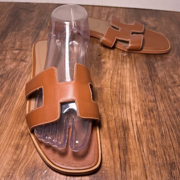 Kaitlyn Pan Leather Brown Women's Sandals size 9 - Picture 2 of 4